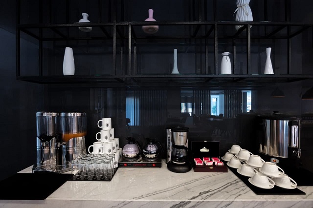 عکس هتل آوینا