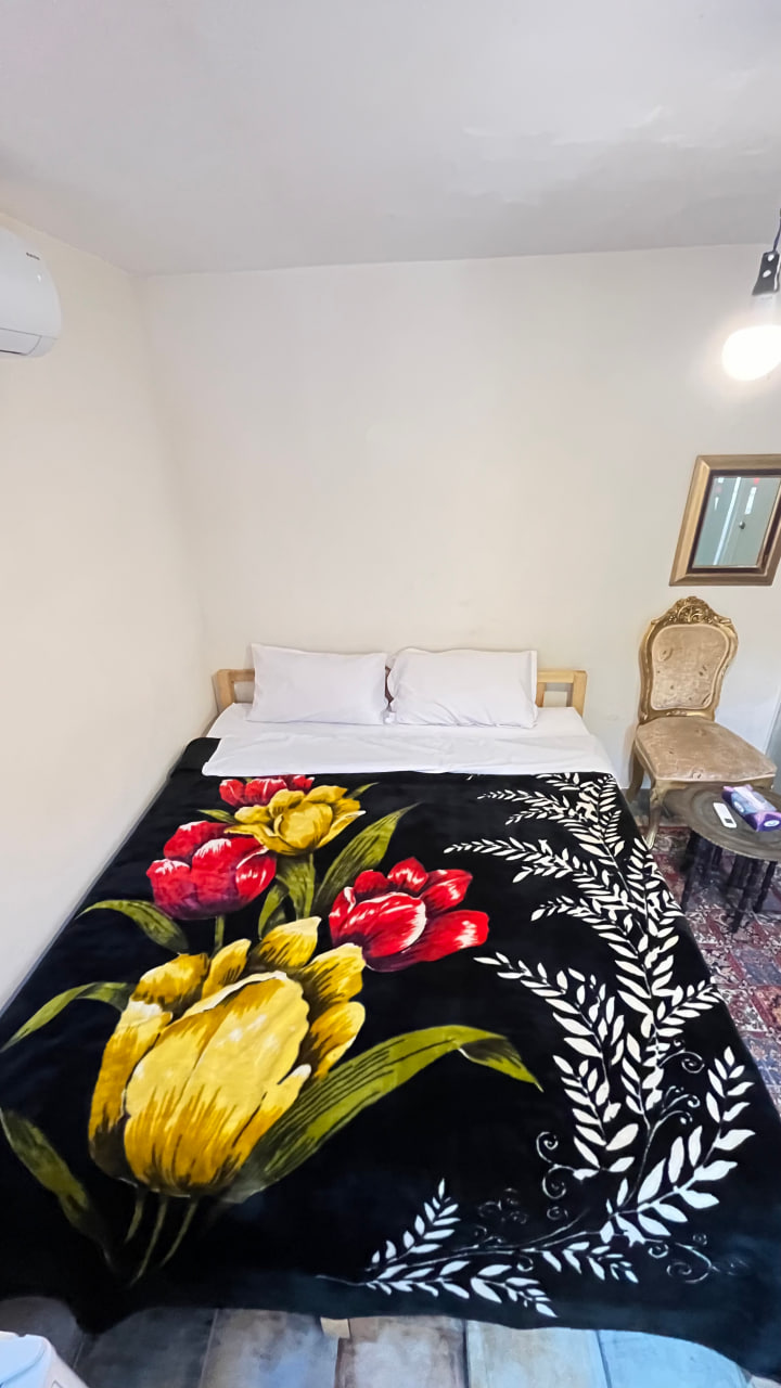 عکس هتل بازار