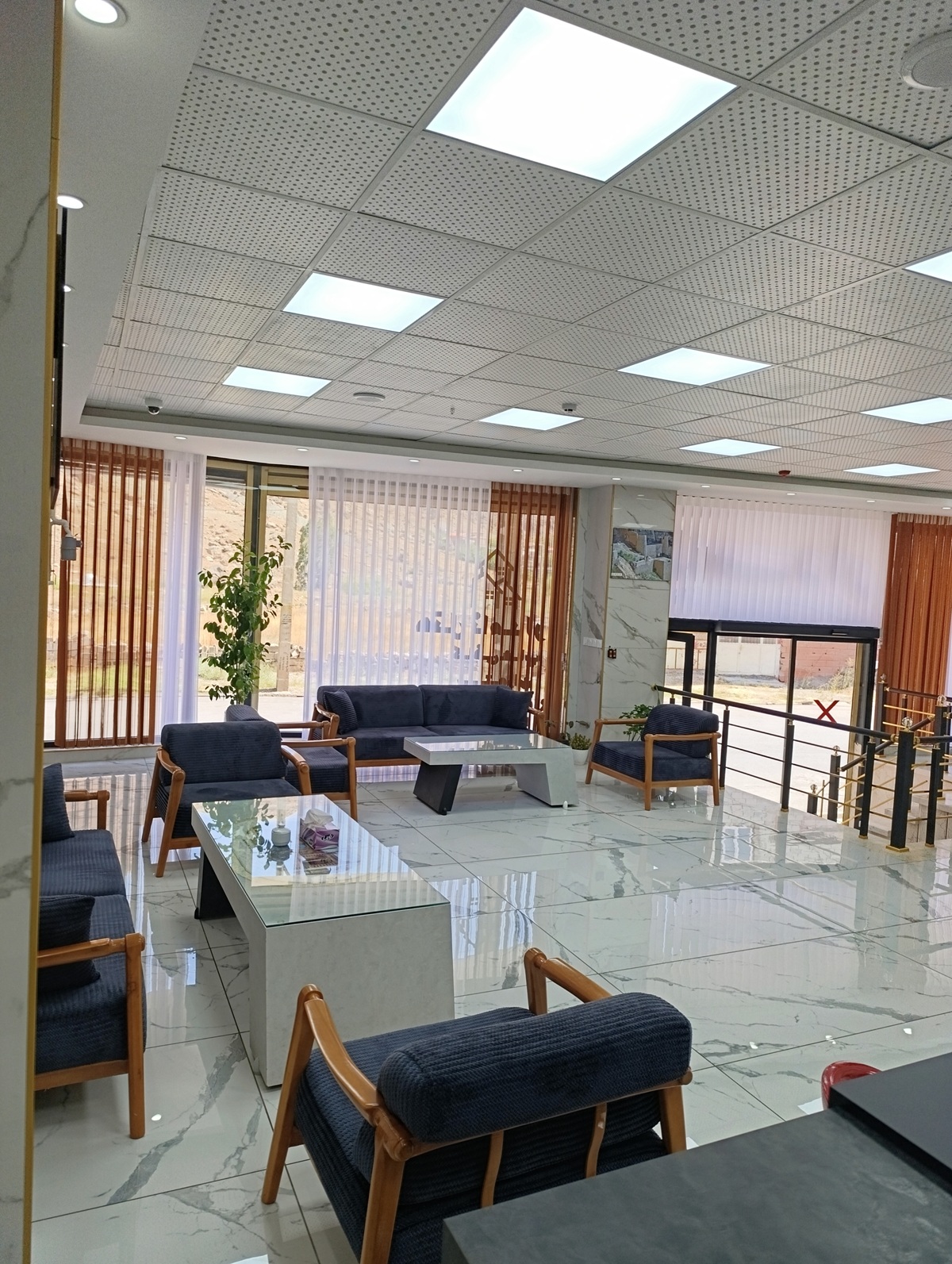 تصویر هتل نامدار