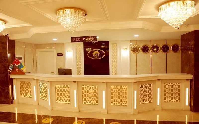 عکس هتل وان لایف (Van Life)