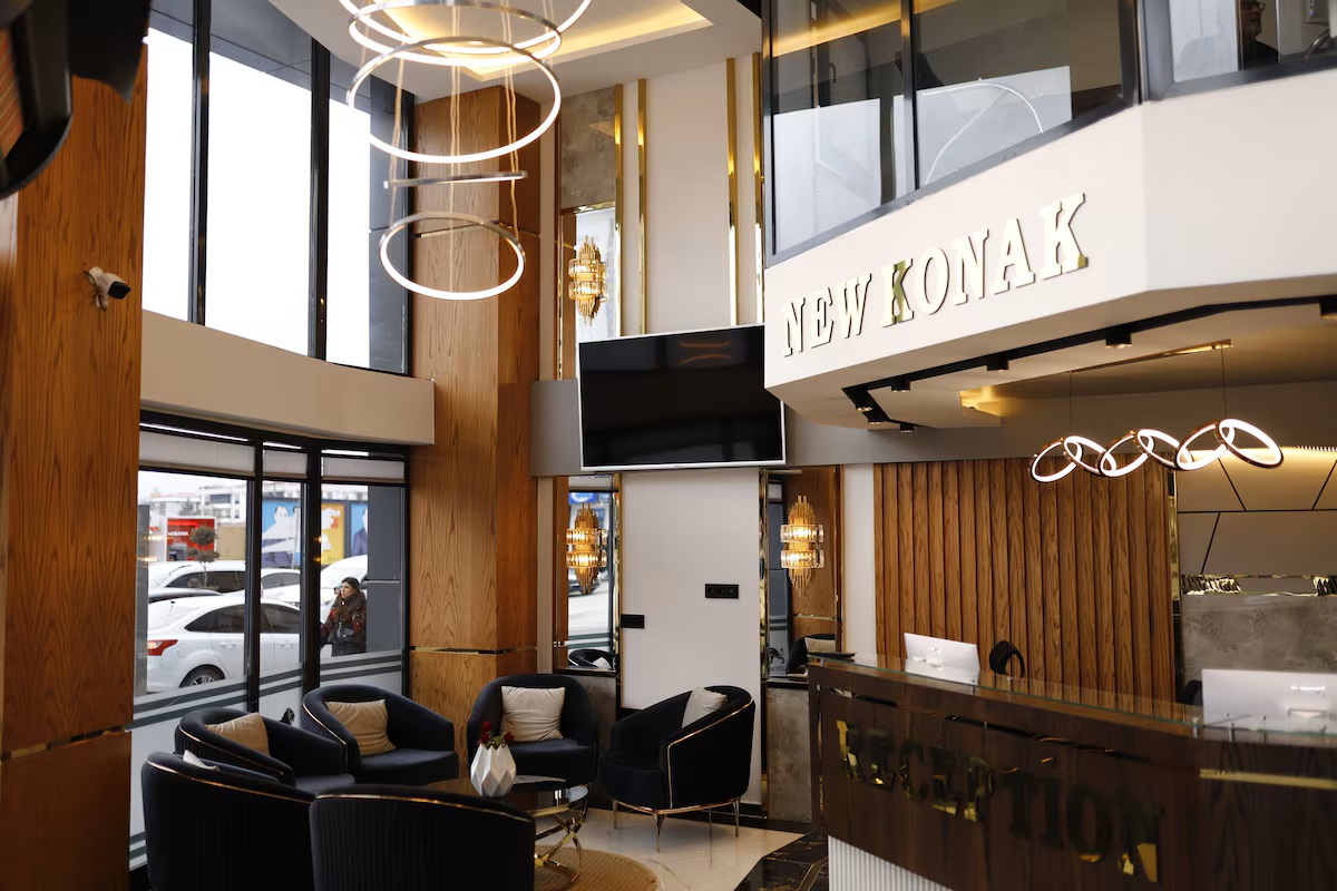 عکس هتل نیو کوناک (New Konak)