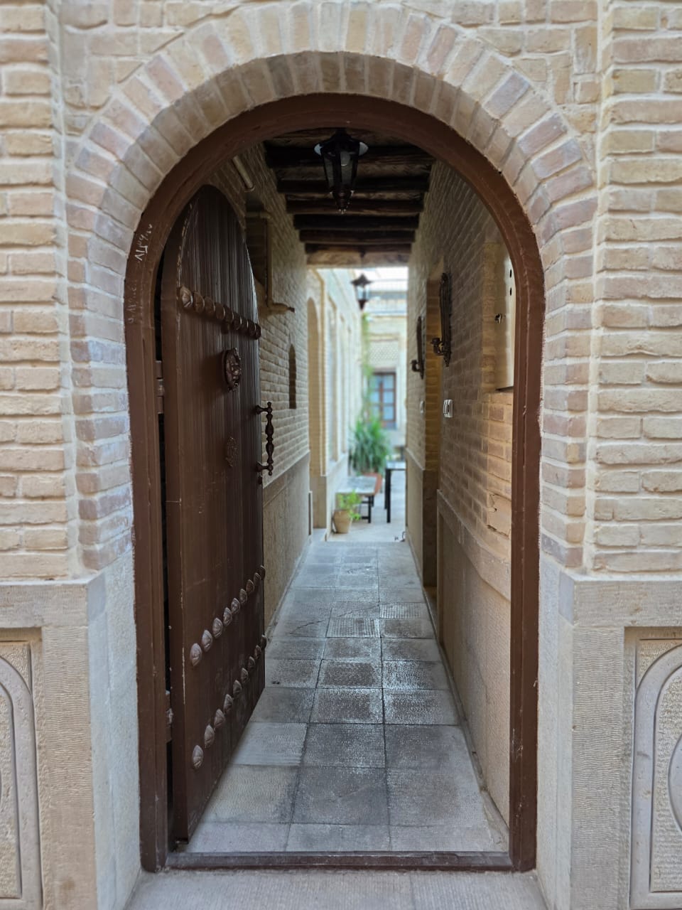 عکس هتل صوفی راز