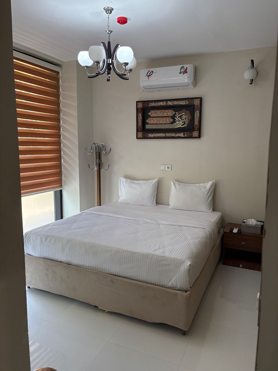 عکس هتل باغ چهار فصل