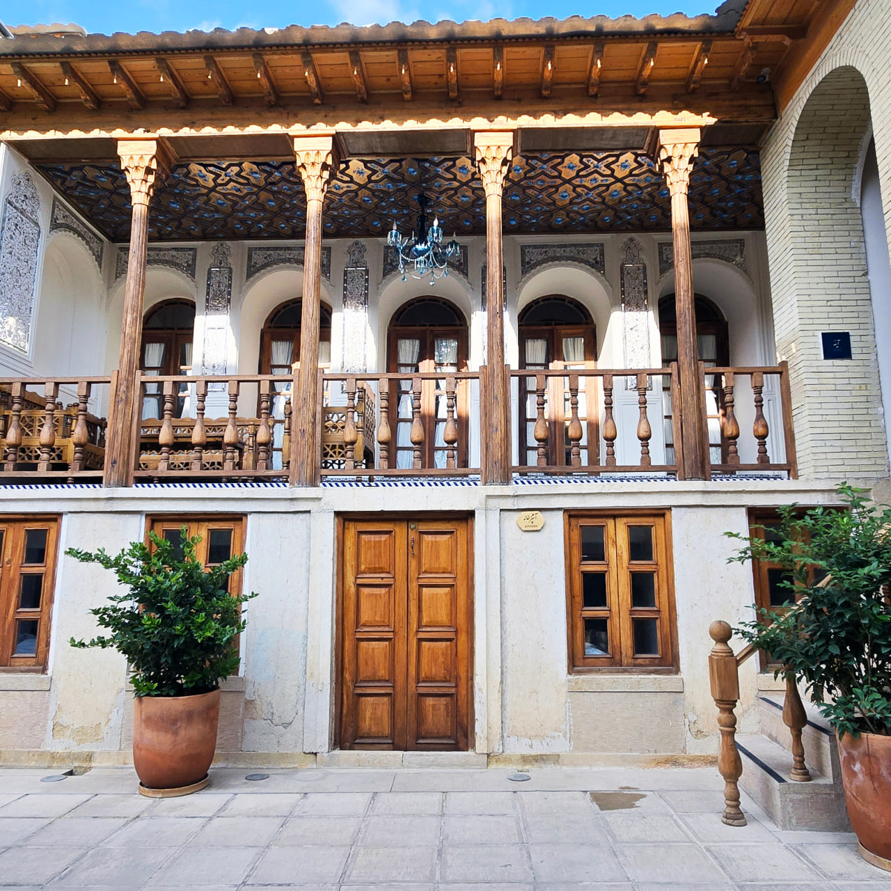 تصویر هتل عمارت محلاتی