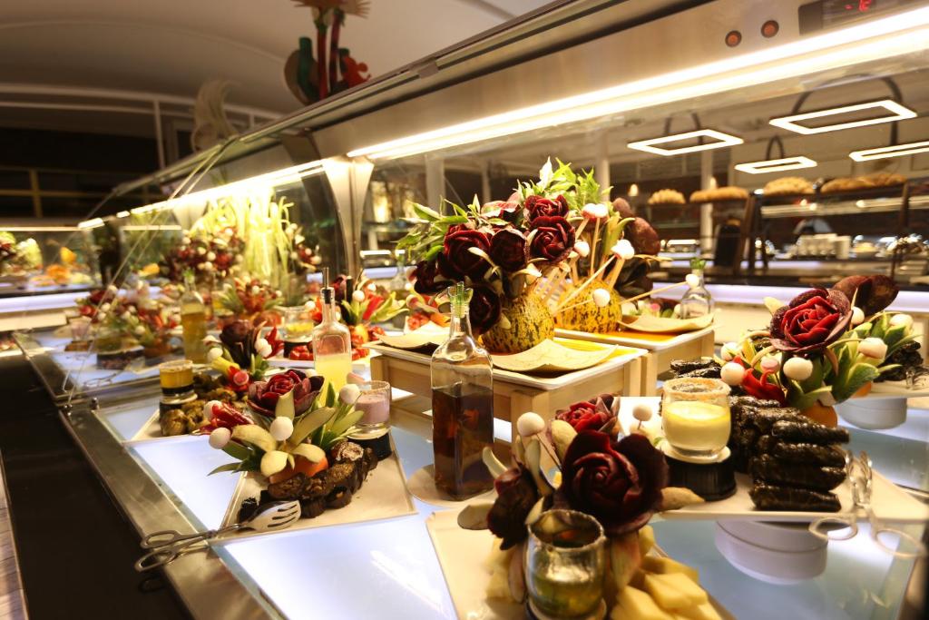 عکس هتل لاتانیا (Latanya)