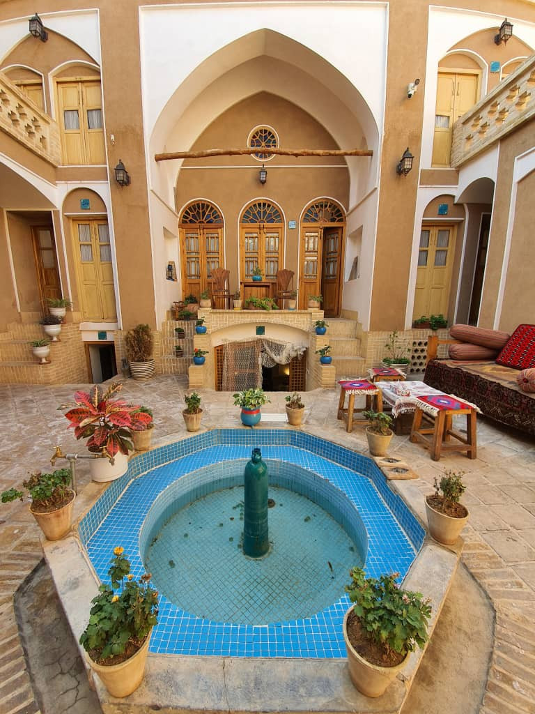 تصویر هتل سرای سایه