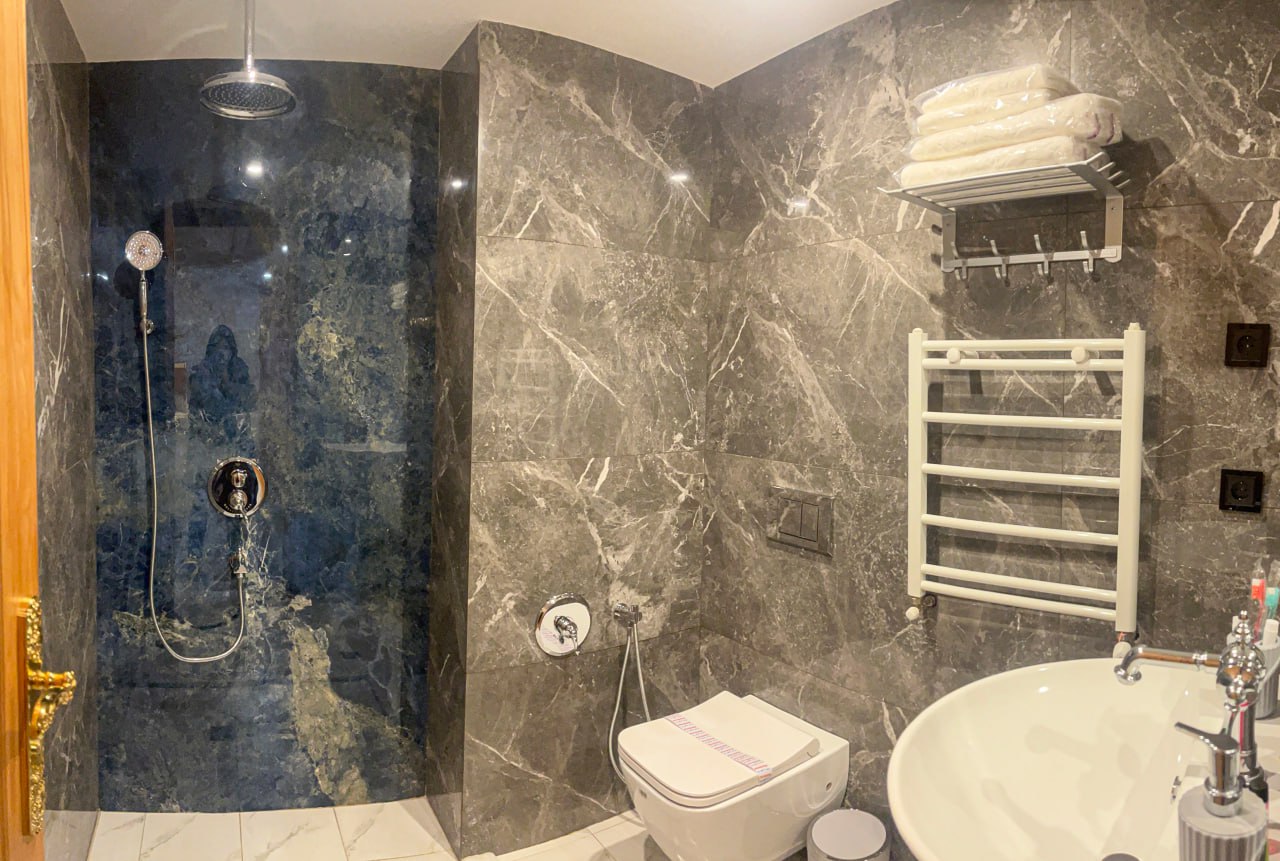 عکس هتل حبیب خان