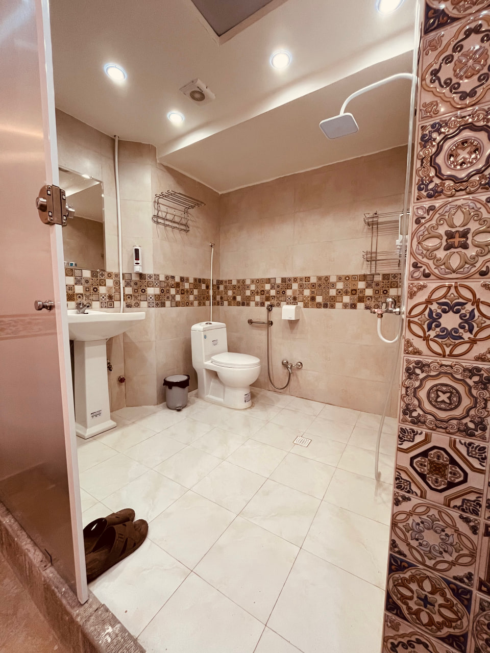 عکس هتل ماهور