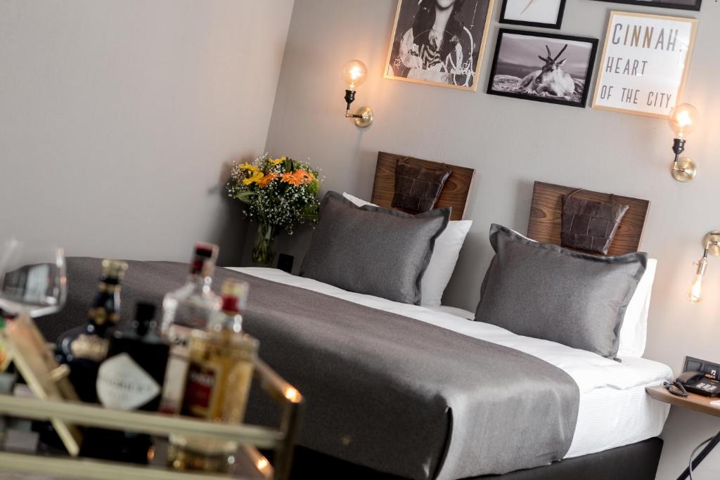 عکس هتل سینا (Cinnah)