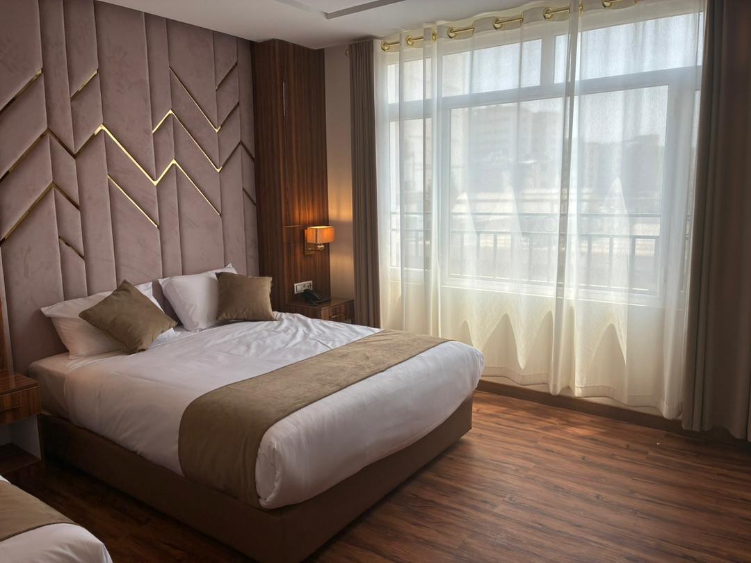 عکس هتل ورسای