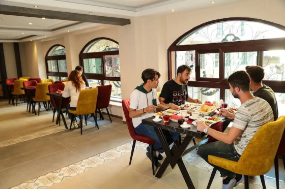 عکس هتل رویال پالاس (Royal Palas)