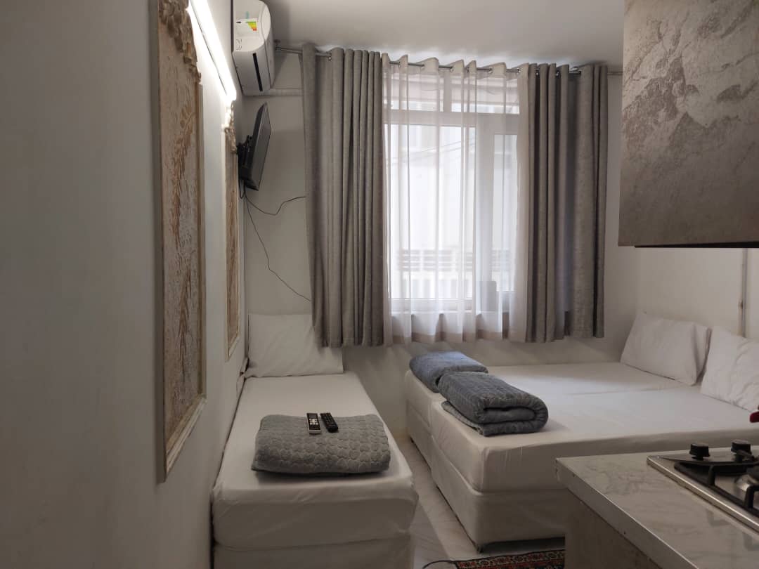 عکس هتل یارزمان