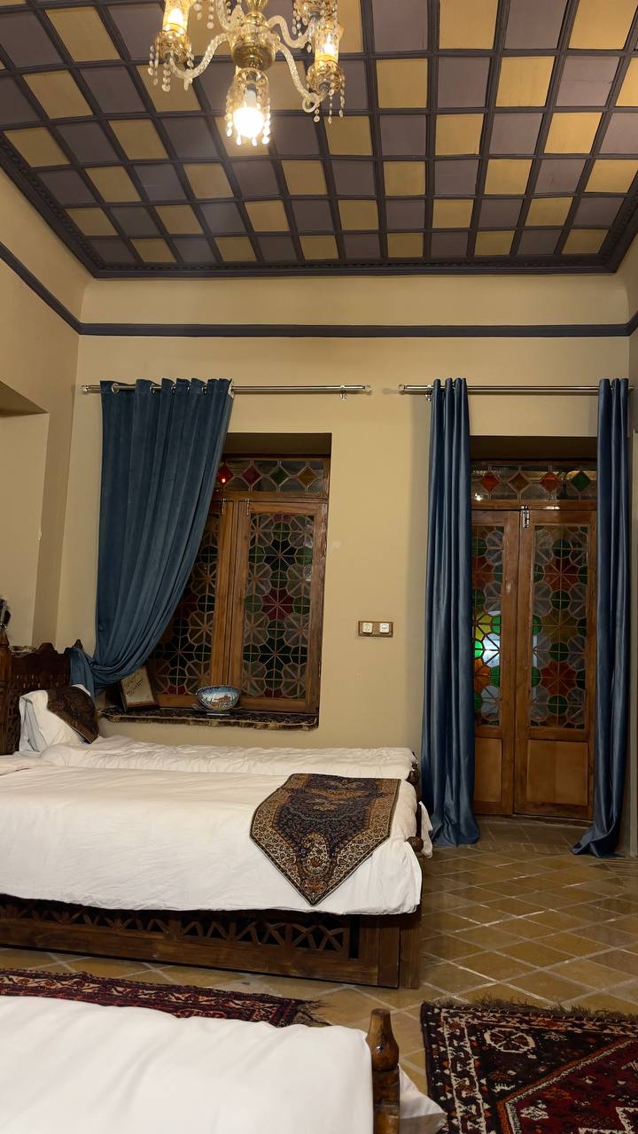 عکس هتل عمارت جهانشاهی