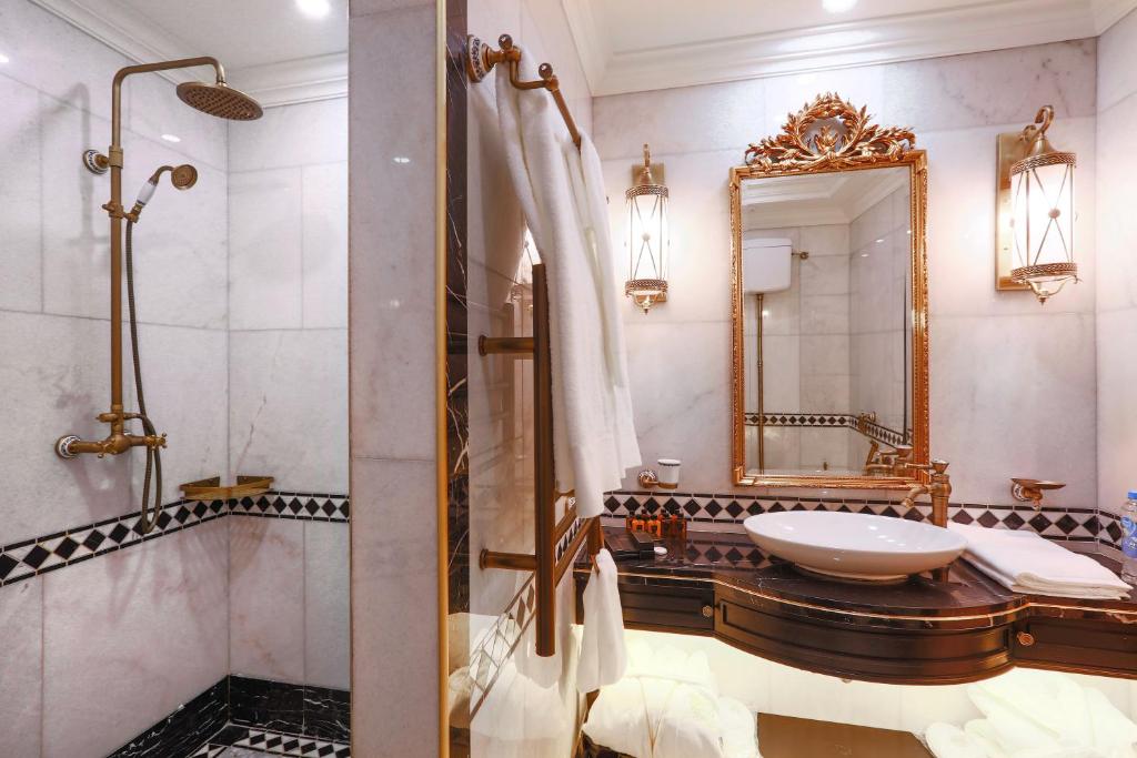 عکس هتل گلدن پالاس (Golden Palace)