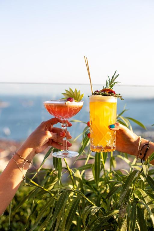 عکس هتل کنراد (Conrad)