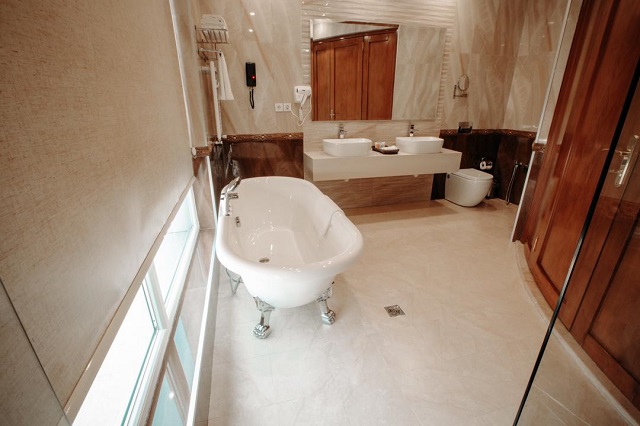 عکس هتل ویستریا