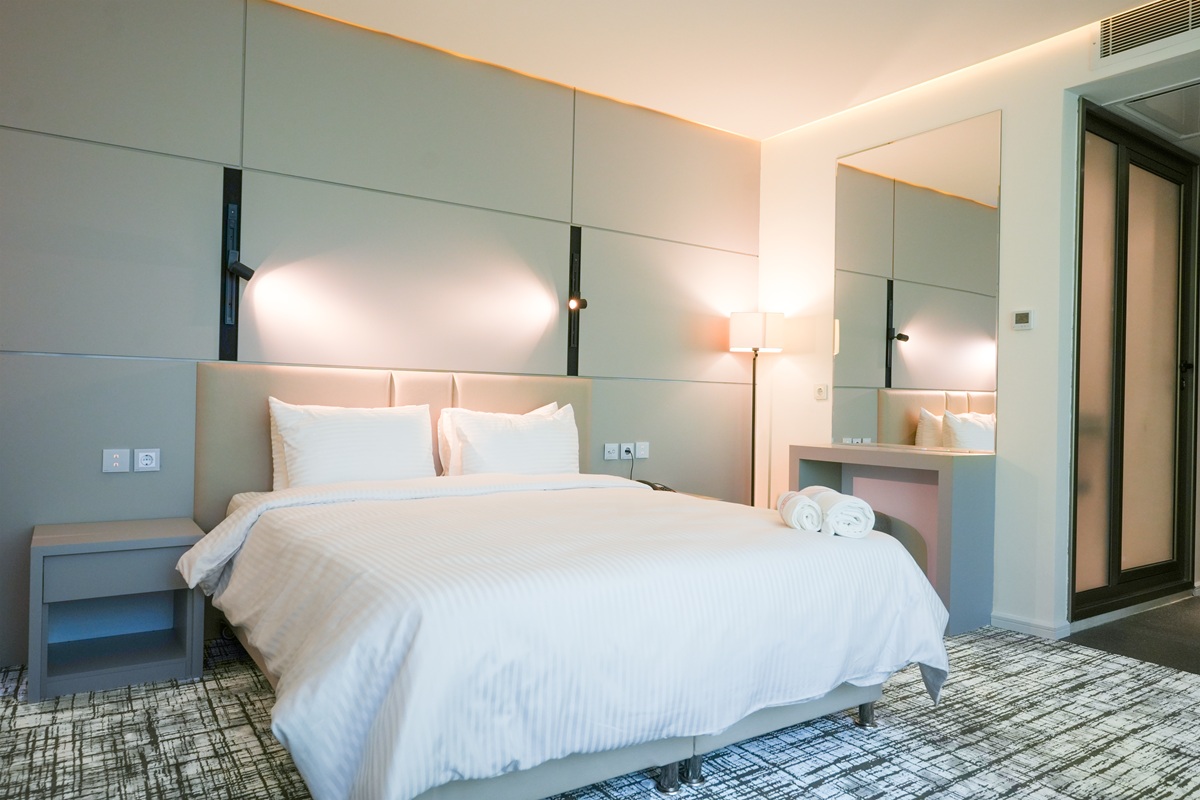 عکس هتل رونیاس