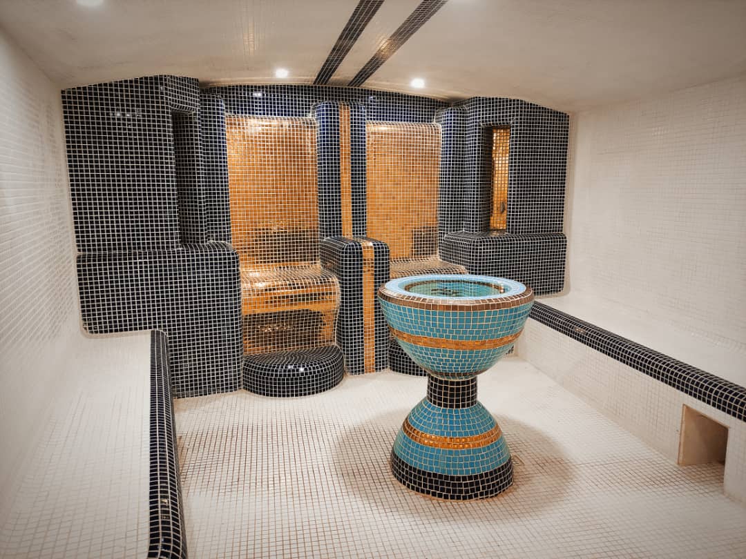 عکس هتل امپراطور