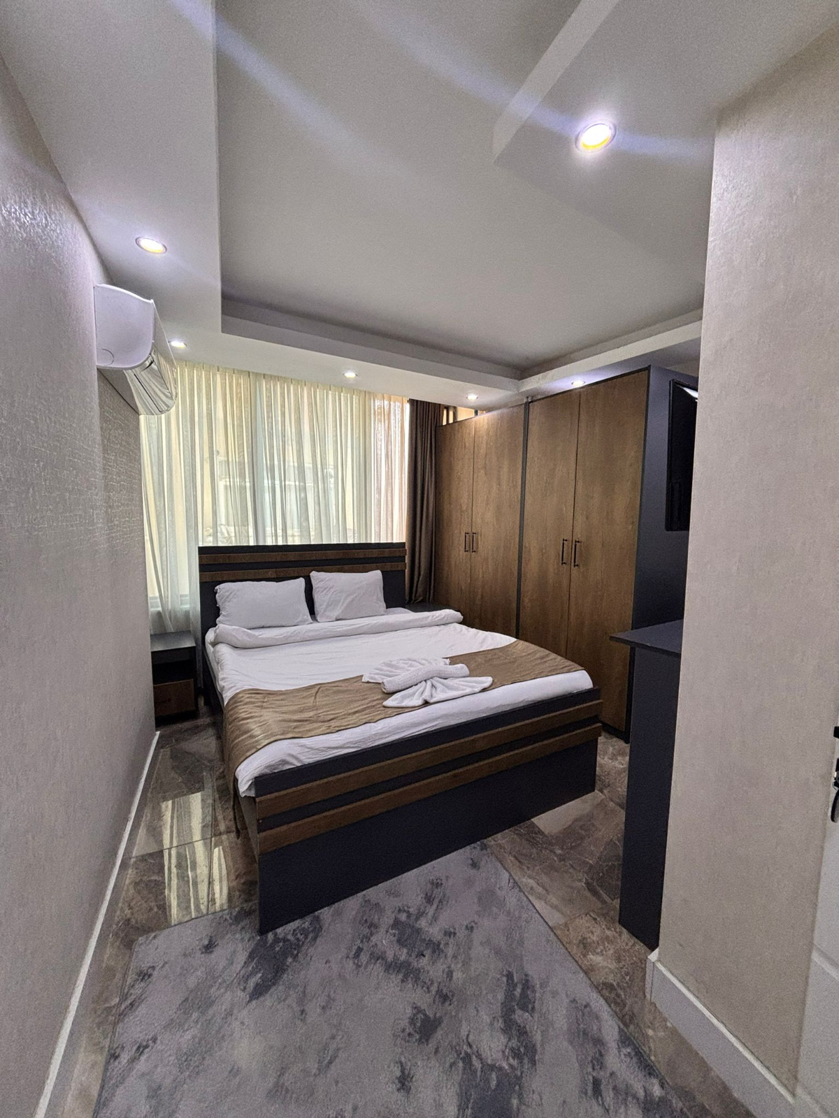 عکس هتل الی گرند ( elegrand )