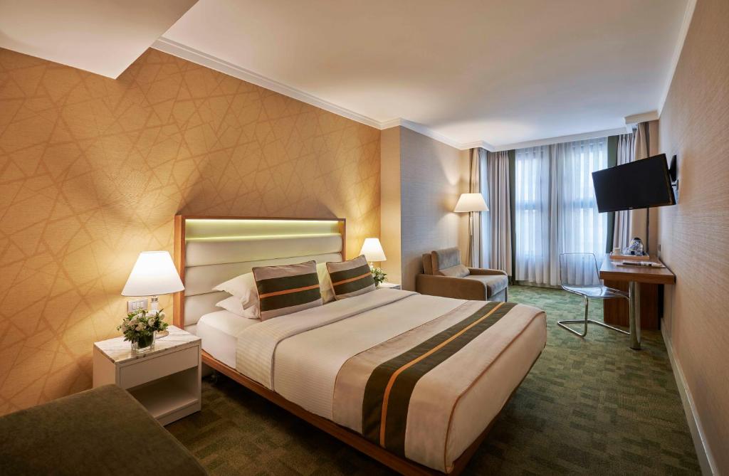 عکس هتل ریچموند (Richmond)