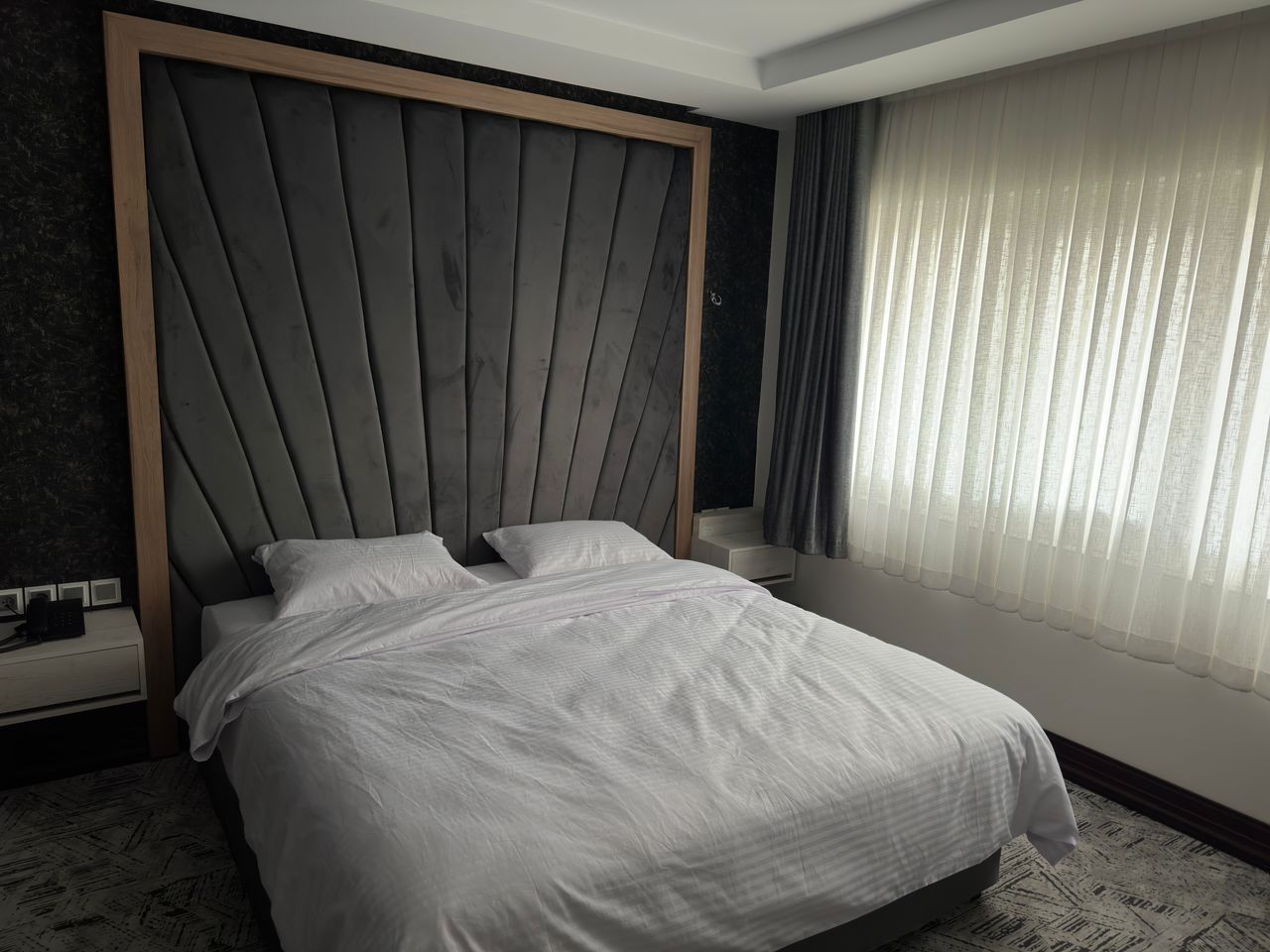 عکس هتل پارک وی