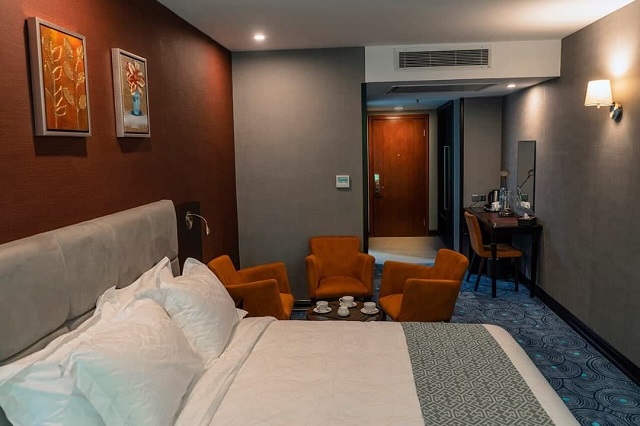 عکس هتل آوینا