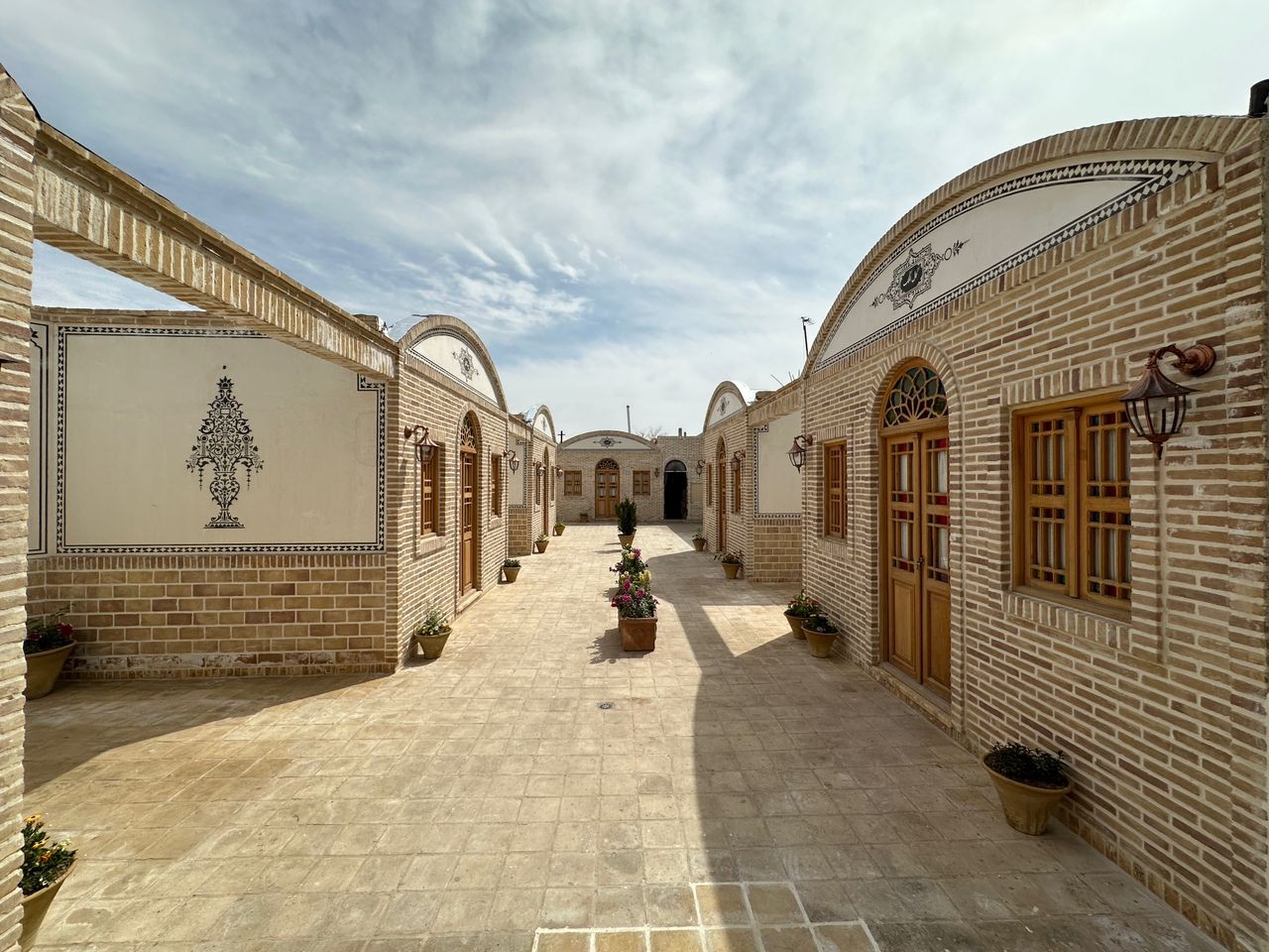 تصویر هتل عمارت ایرانی