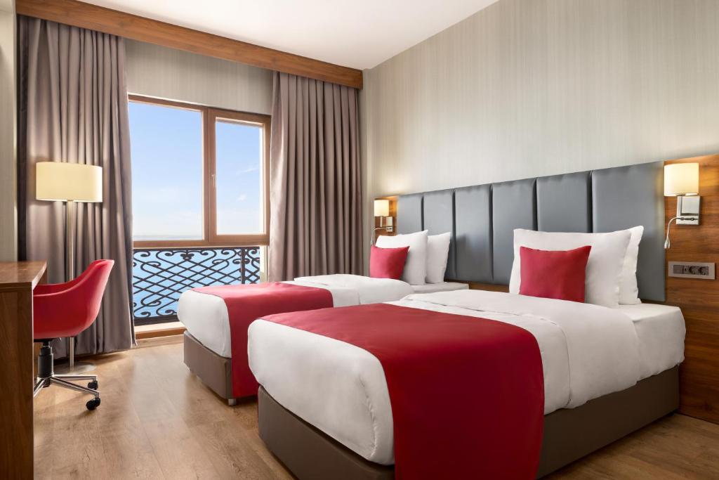 عکس هتل رامادا (Ramada)