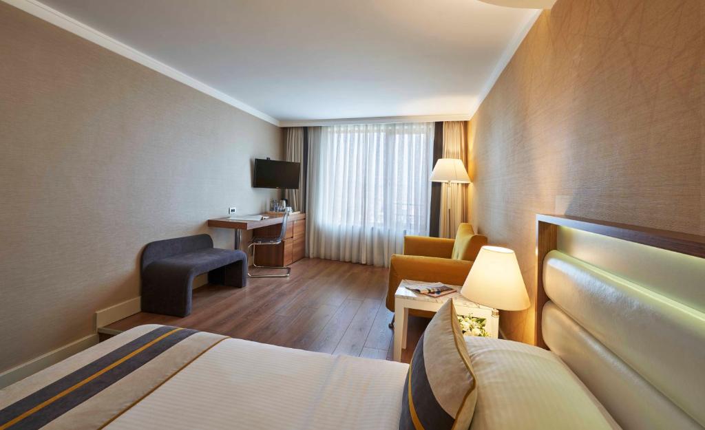 عکس هتل ریچموند (Richmond)