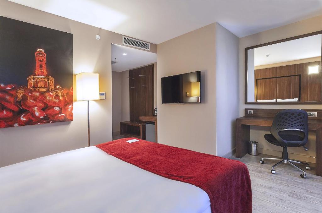 عکس هتل رامادا انکور (Ramada Encore)