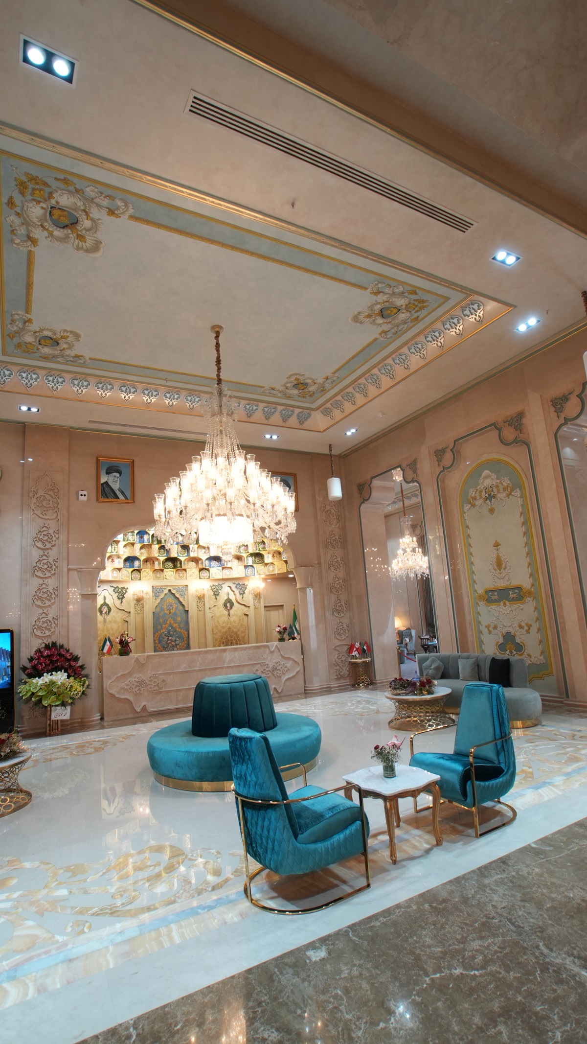 عکس هتل چهارباغ