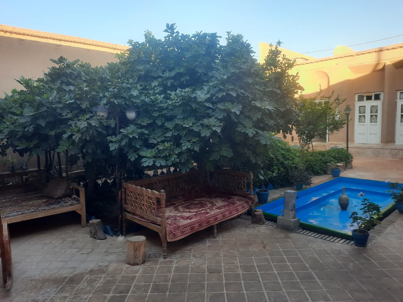 عکس هتل عمارت بانو