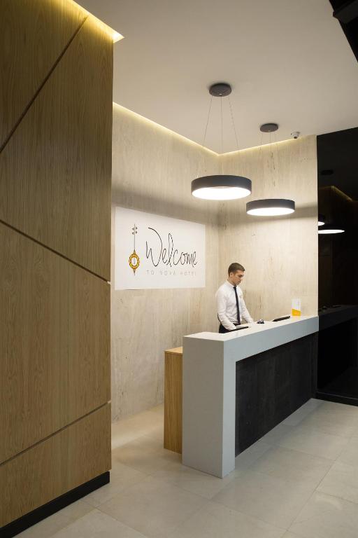 عکس هتل نوا (Nova)