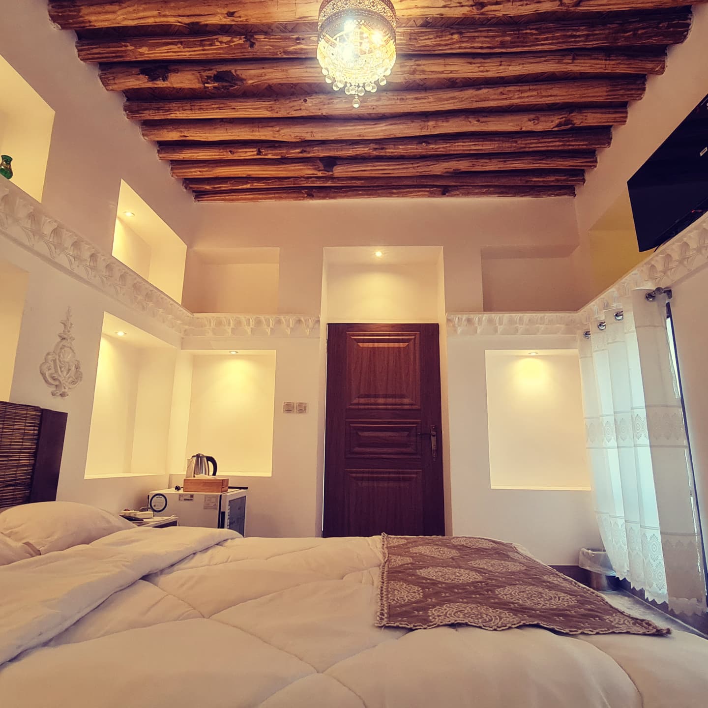 عکس هتل صوفی راز