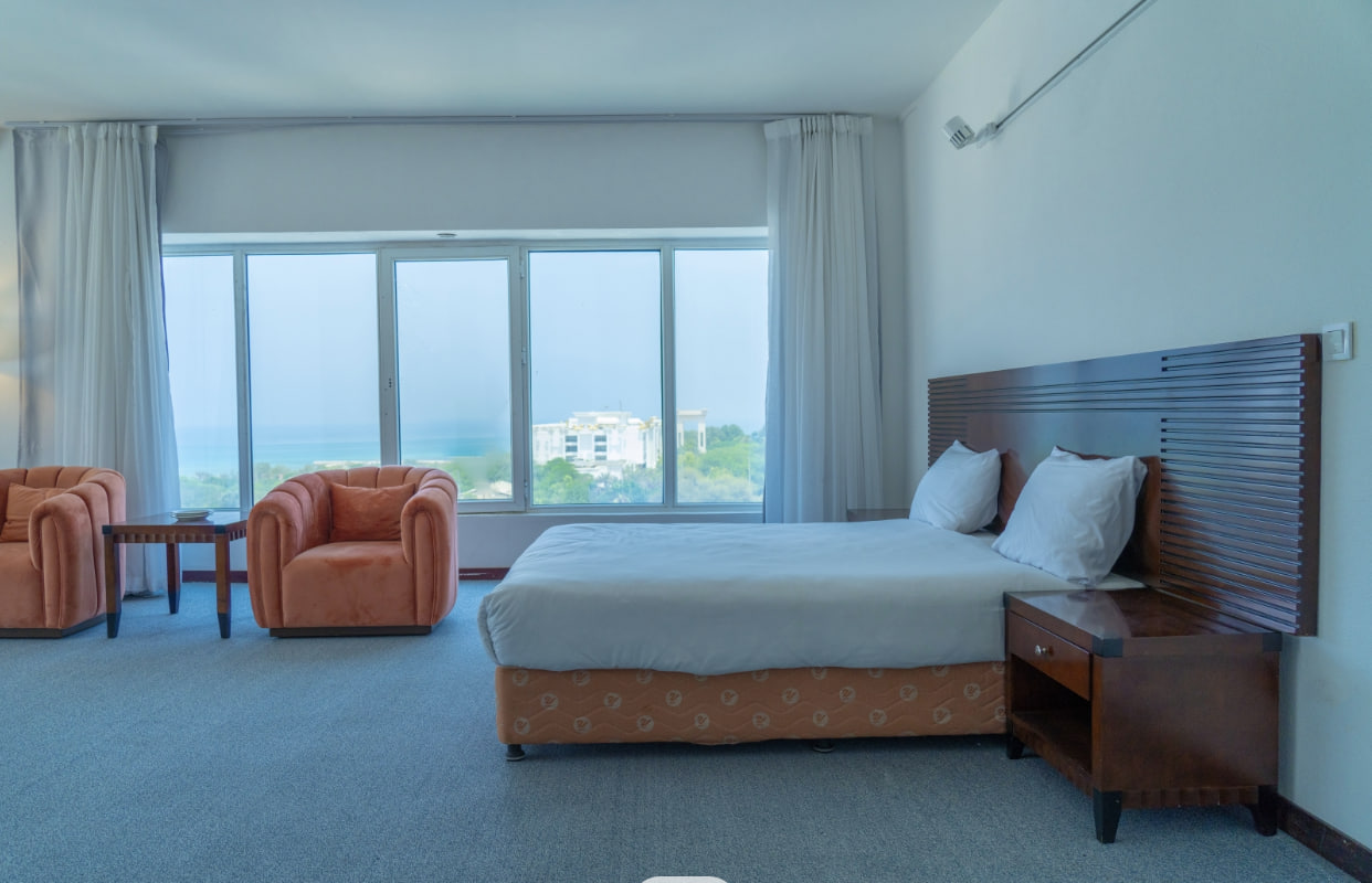 عکس هتل ارم