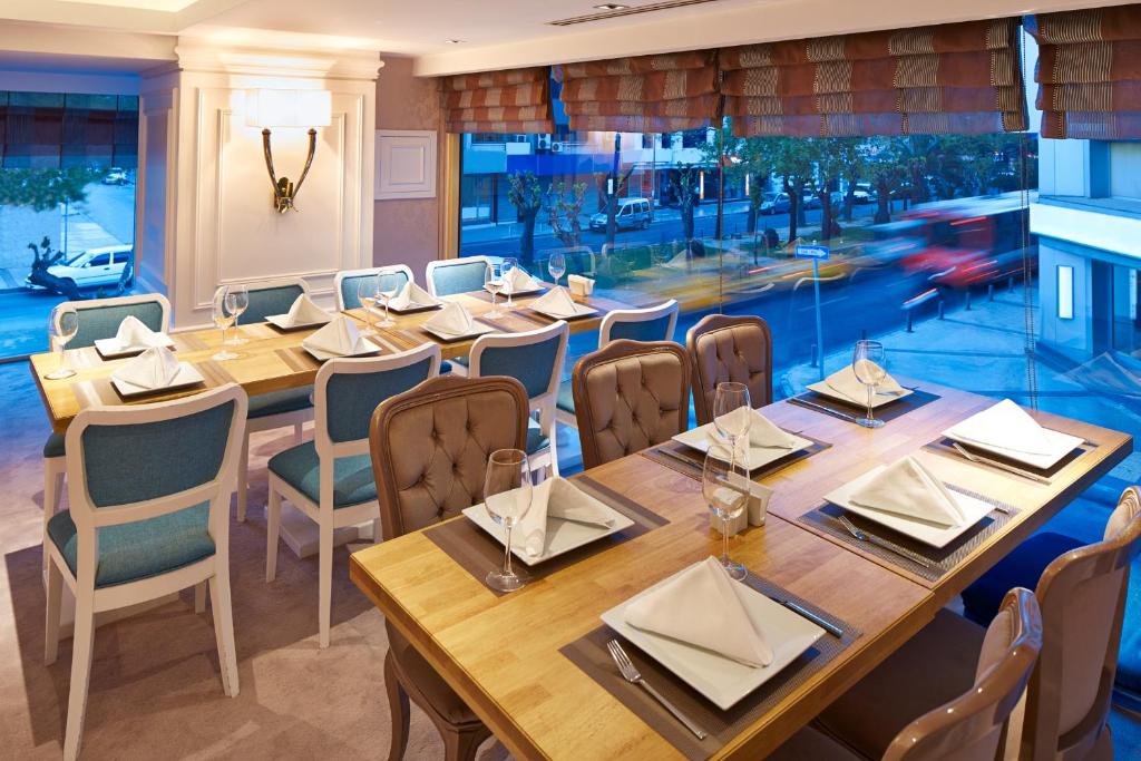 عکس هتل دابل تری بای هیلتون آلسانجاک (Doubletree by Hilton Alsancak)