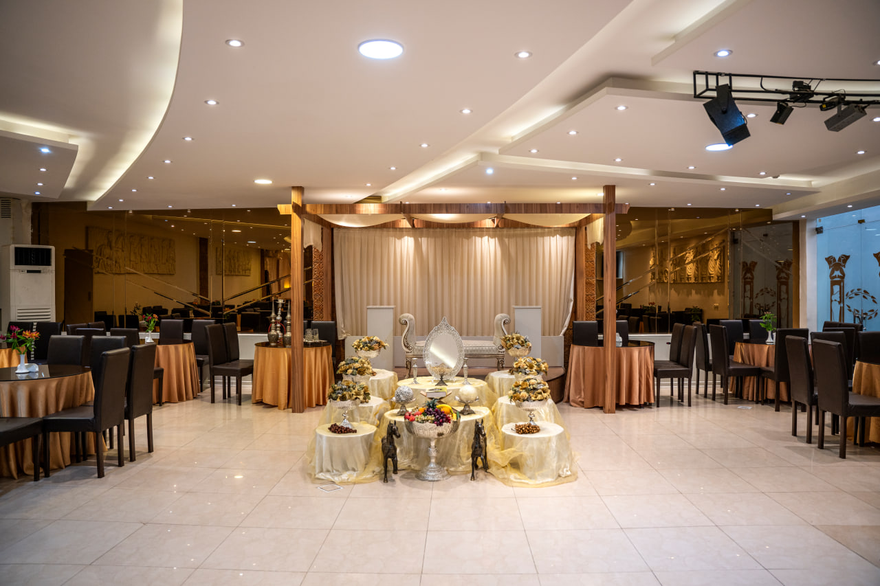 عکس هتل ملک