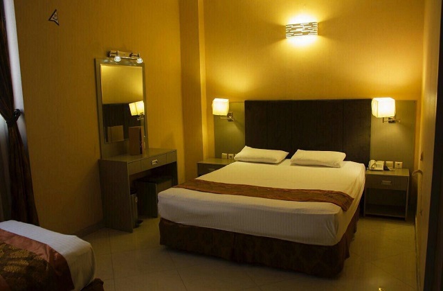 عکس هتل دیبا