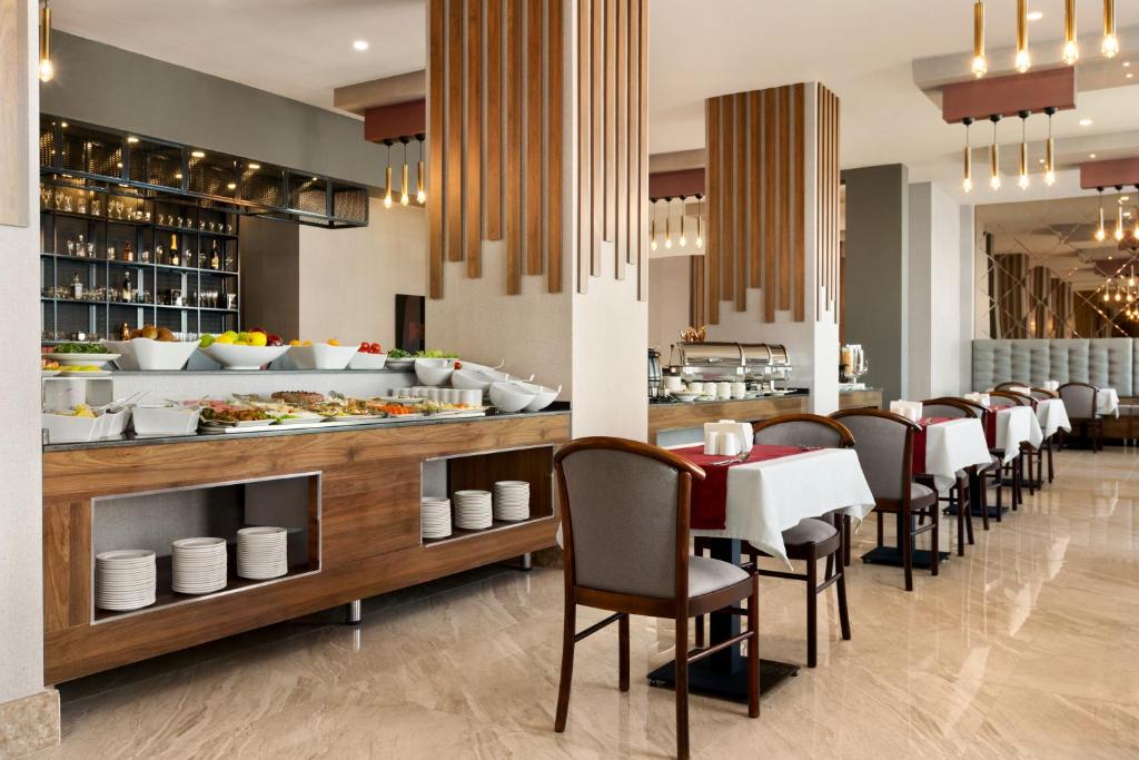 عکس هتل رامادا (Ramada)