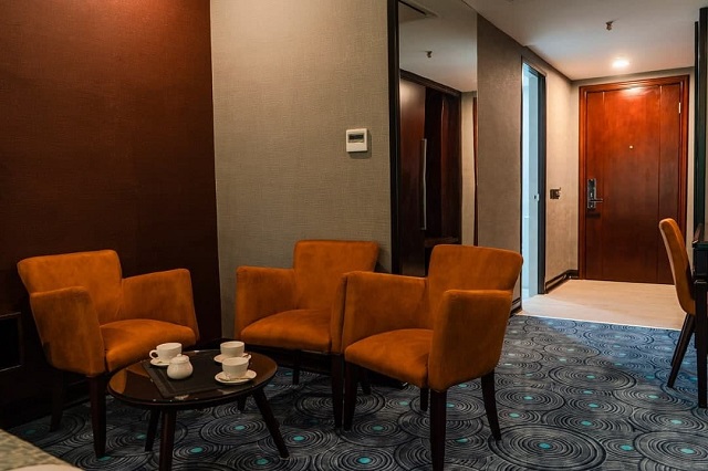 عکس هتل آوینا