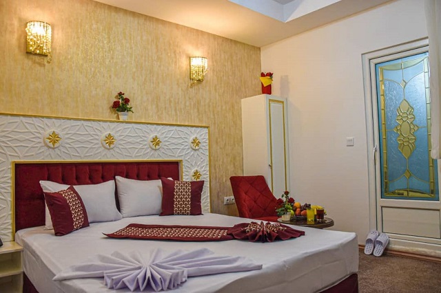 عکس هتل گوهر