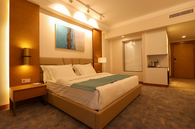 عکس هتل پالاس