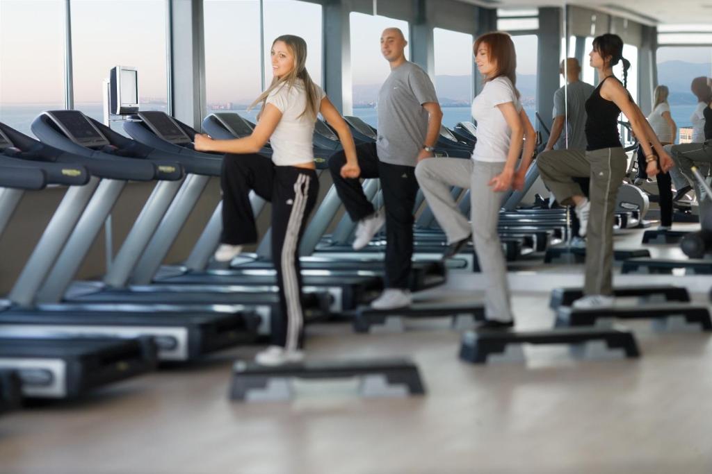 عکس هتل موون پیک (Movenpick)