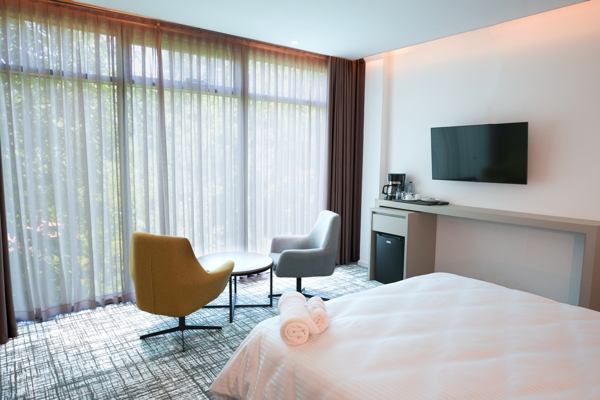 عکس هتل رونیاس