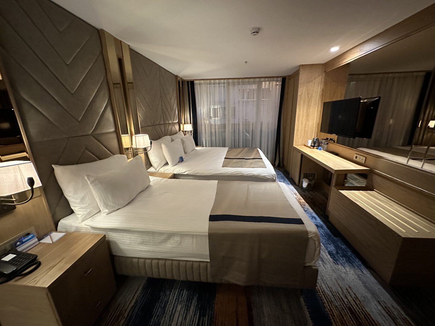 عکس هتل دیز این بای ویندهام بومونتی (Days Inn by Wyndham Bomonti)