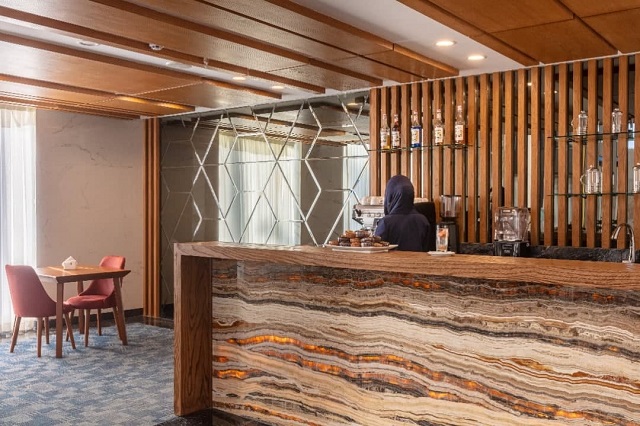 عکس هتل آوینا