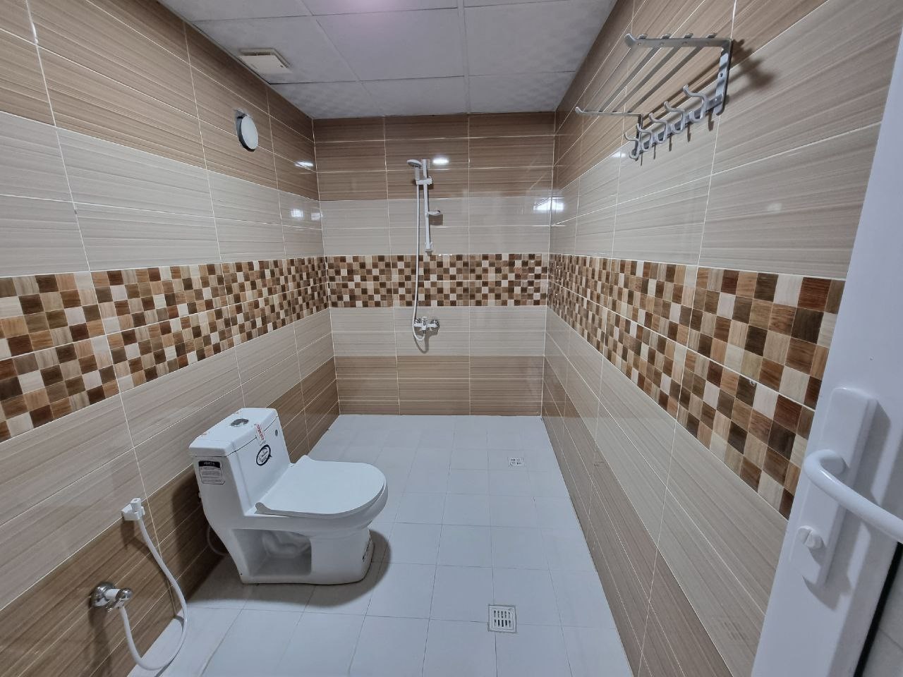 عکس هتل دنیز