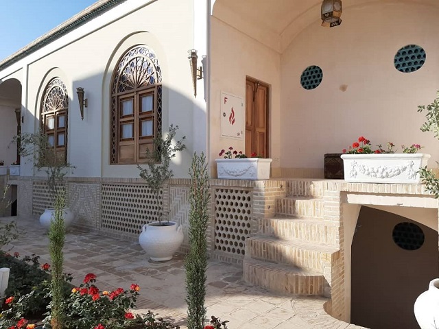 تصویر هتل یاسمین راهب