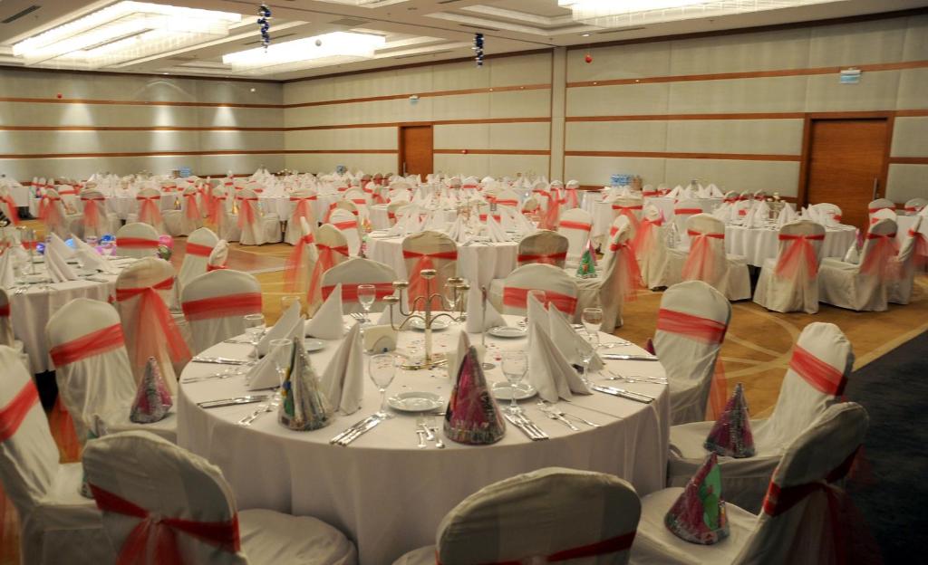 عکس هتل نیزا پارک (Niza Park)