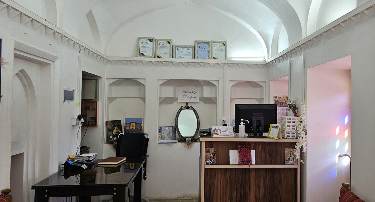 تصویر هتل عمارت حاکم